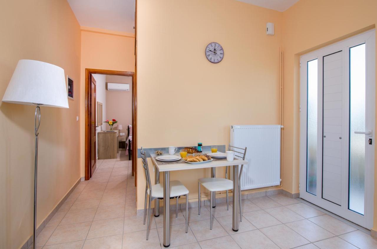 Georgia' S Apartment No1 Maleme Eksteriør bilde