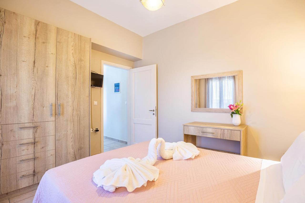 Georgia' S Apartment No1 Maleme Eksteriør bilde